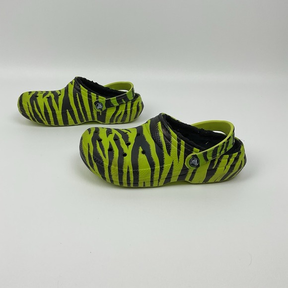 Crocs Zebra Print Fuzz Lined Clogs Mens 6 Womens 8 Neon Green Black Shoes - Picture 4 of 13